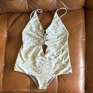 Acacia One Piece Rose Print L
